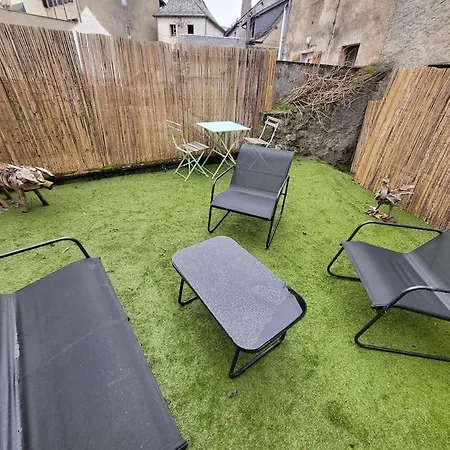 Avec Terrasse Laguiole